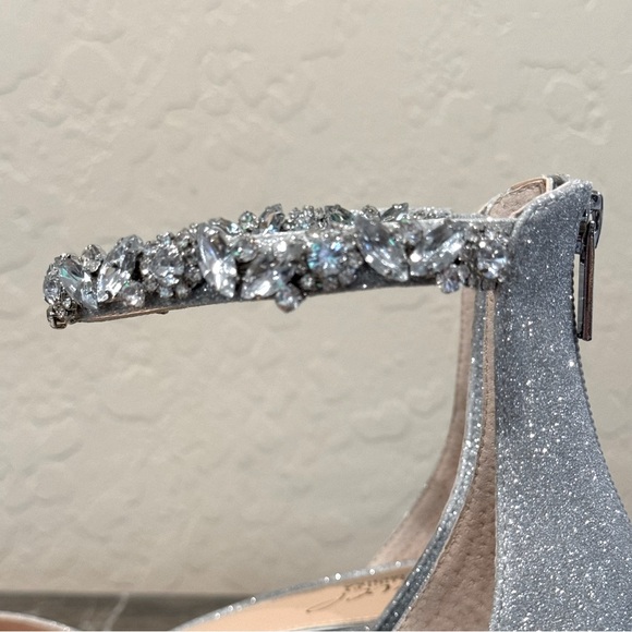 NEW Badgley Mischka Jewel Cathleen Heels - Picture 7 of 14